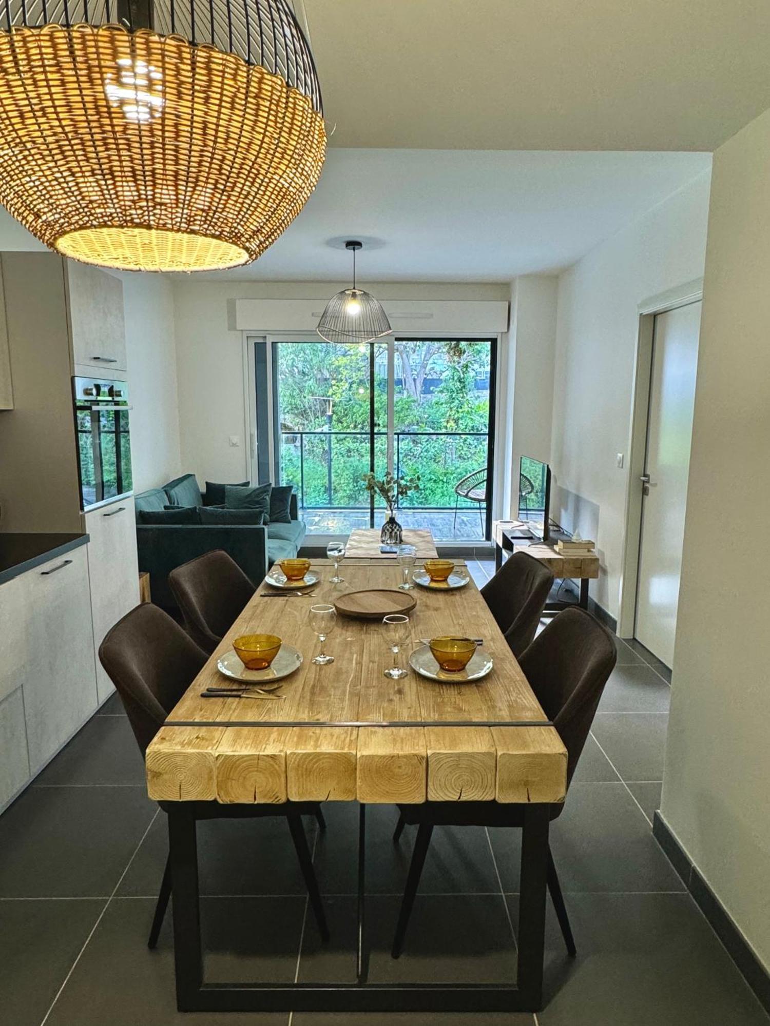 בוסוליי Superbe T2 Dans Residence Avec Piscine Chauffee מראה חיצוני תמונה
