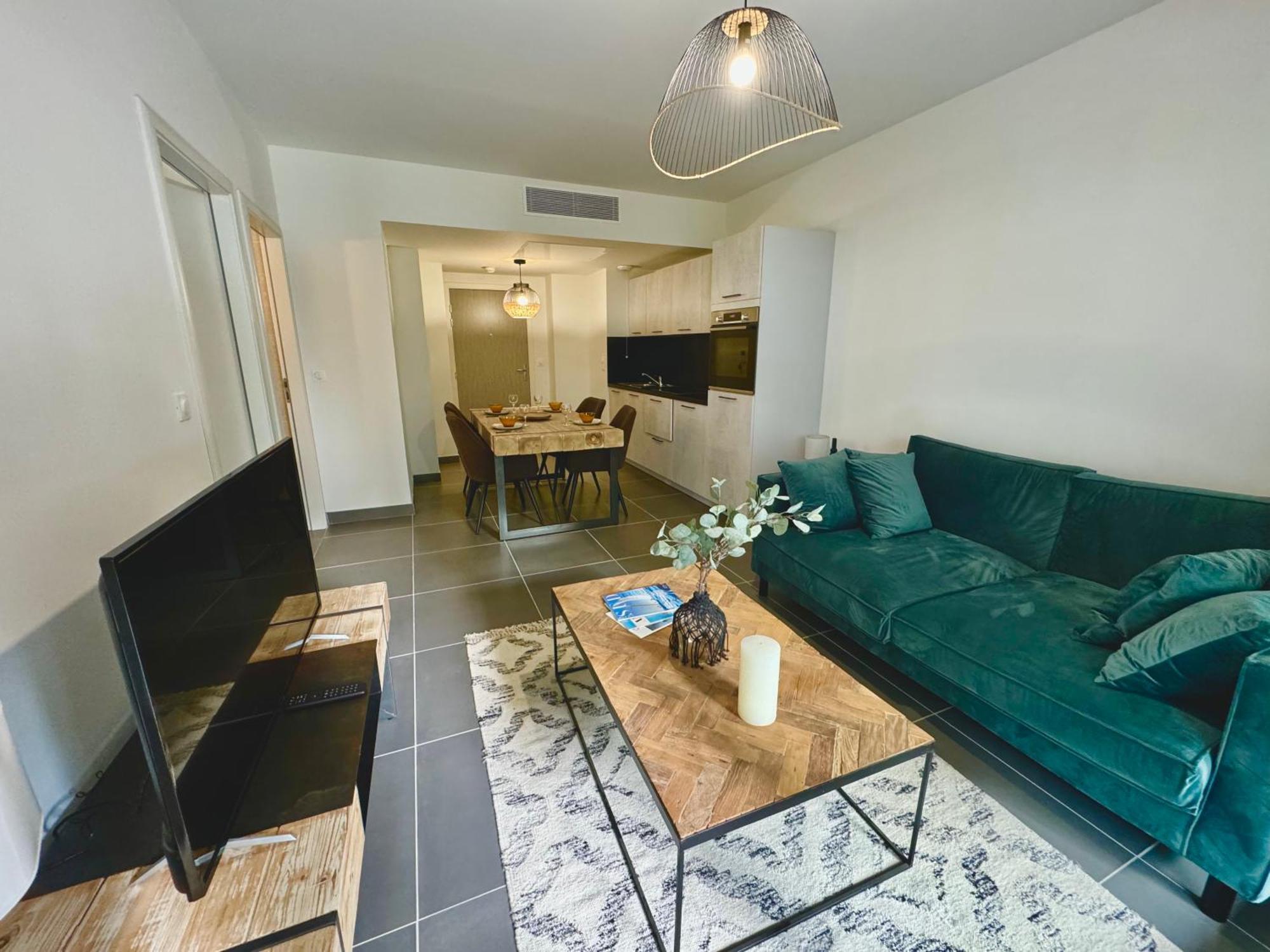 בוסוליי Superbe T2 Dans Residence Avec Piscine Chauffee מראה חיצוני תמונה